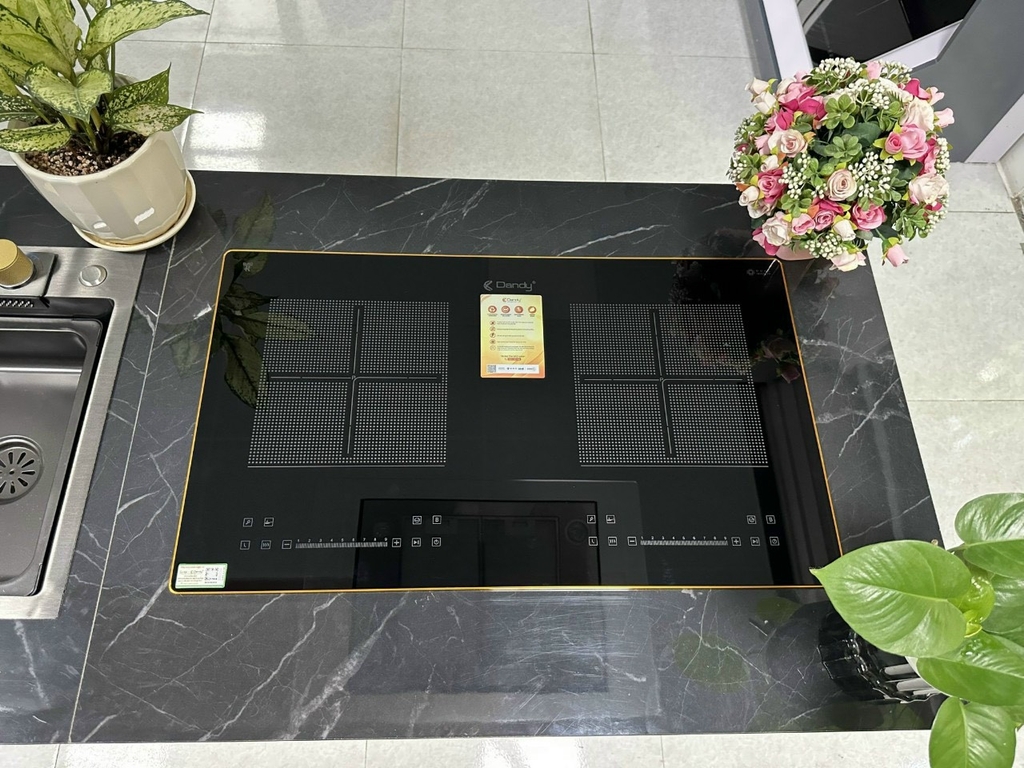 z5274643532002-1b241f6d253f1cfa70a2b755a5dd0adf.jpg Bấm vào để xem thư viện ảnh Bếp từ đôi Dandy DY 700T